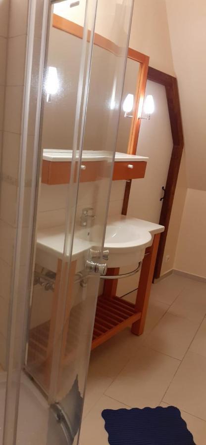 Vogtkate Apartment Damlos ภายนอก รูปภาพ